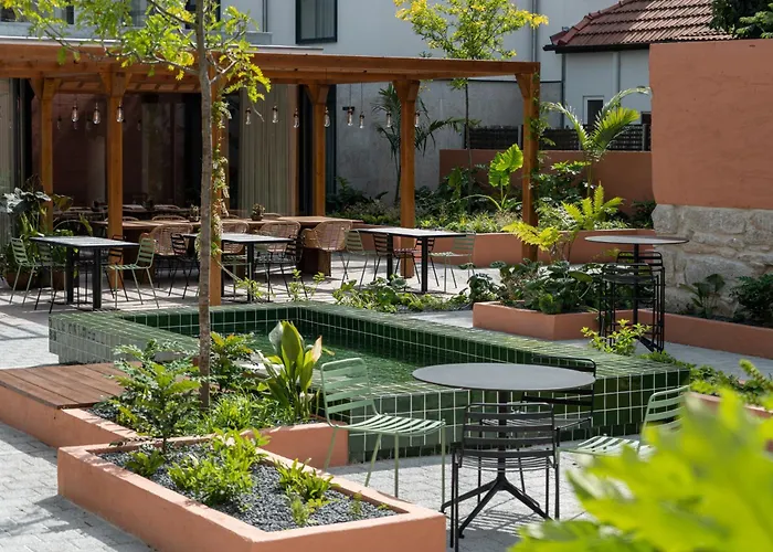 The Editory Garden Porto Hotel